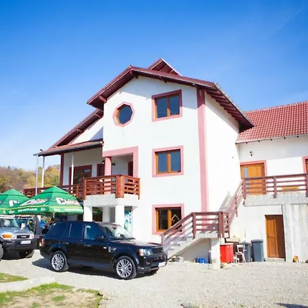 Pensiune Domeniul Regal Curtea de Argeş